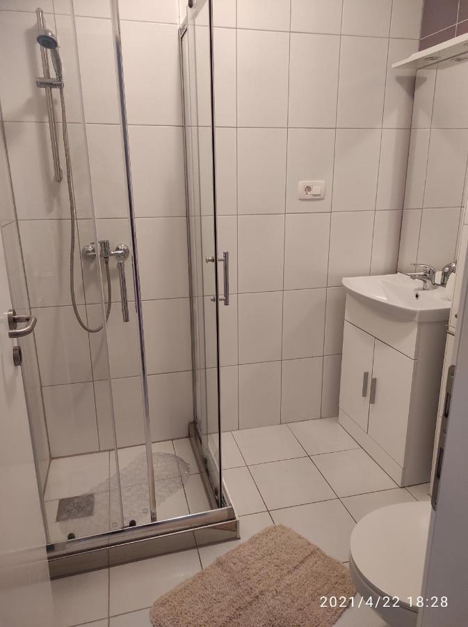 Apartmani Quattro ستاريغغاد باكلينتسا المظهر الخارجي الصورة