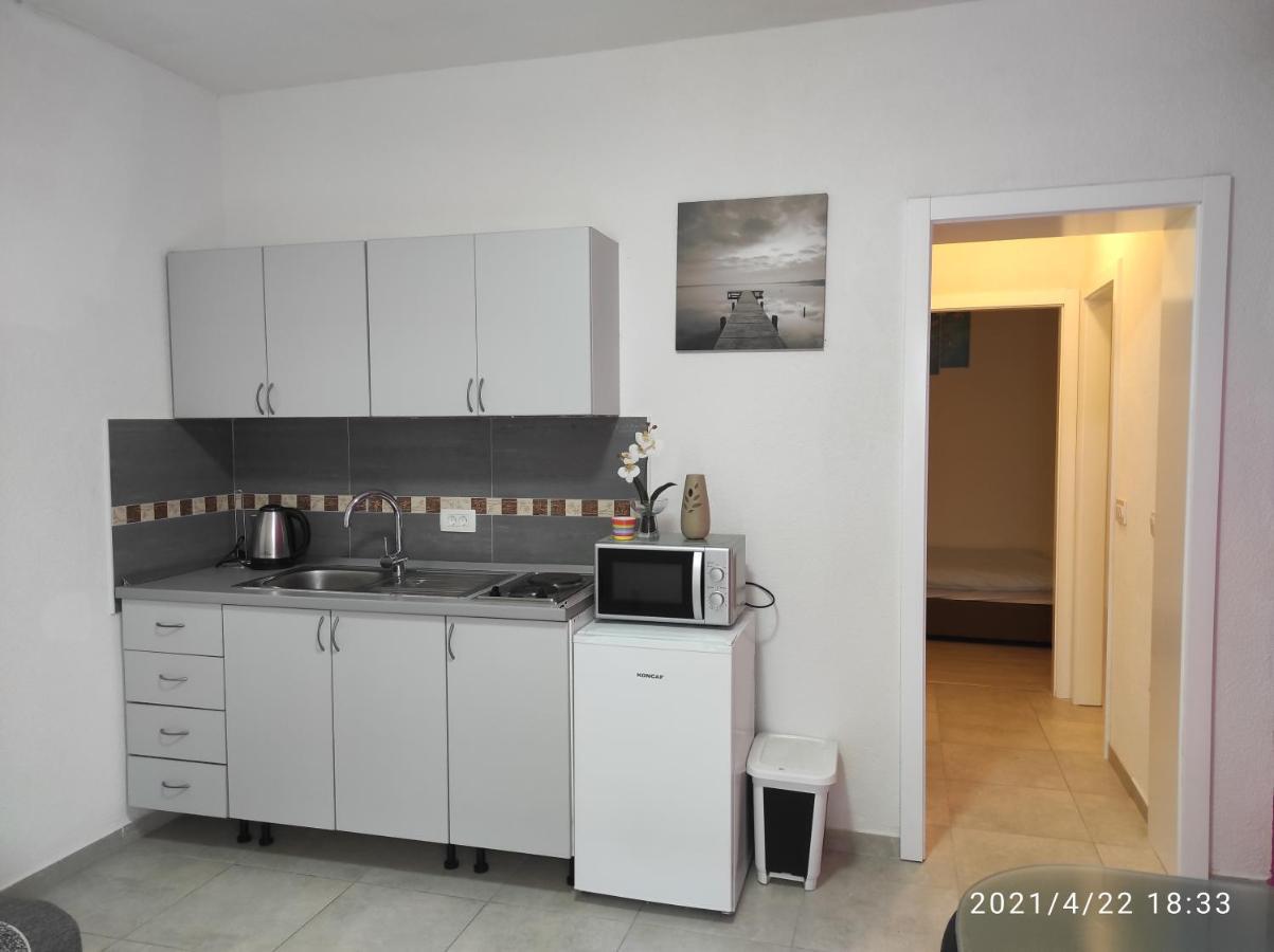 Apartmani Quattro ستاريغغاد باكلينتسا المظهر الخارجي الصورة