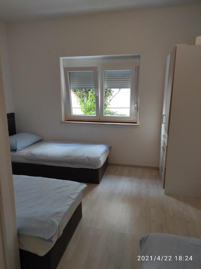 Apartmani Quattro ستاريغغاد باكلينتسا المظهر الخارجي الصورة