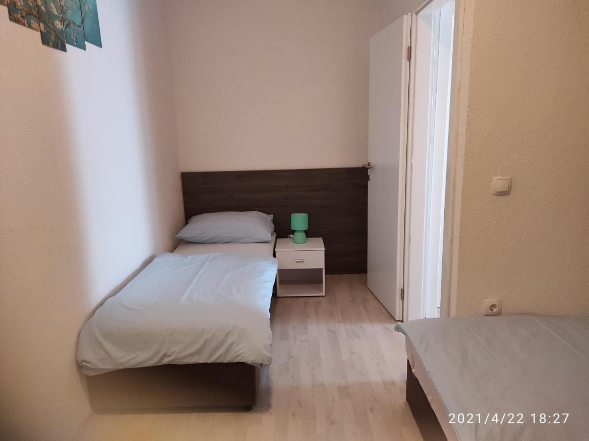 Apartmani Quattro ستاريغغاد باكلينتسا المظهر الخارجي الصورة